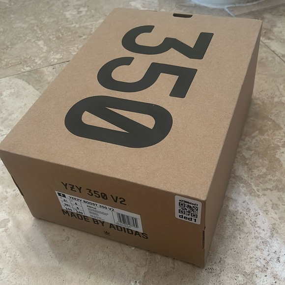 Adidas Yeezy350 V2 Size 6.5 Box; Box Only - Picture 1 of 6
